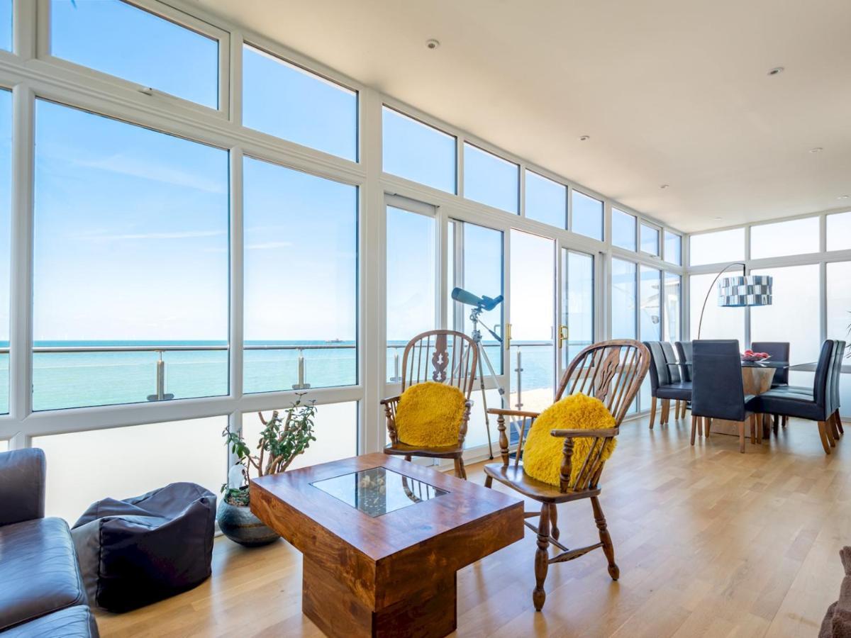 Pass The Keys Jarrahdale House - Stunning Luxurious Pad By The Sea *