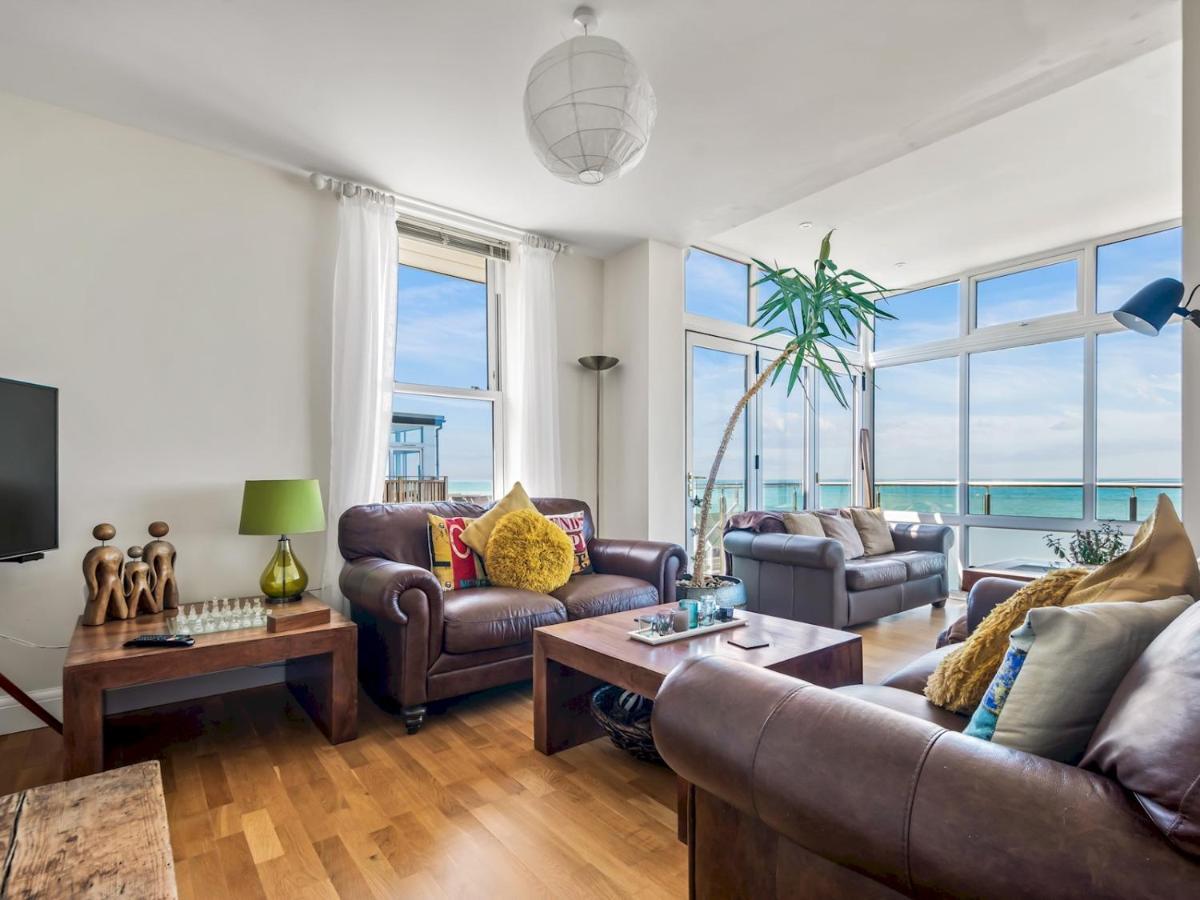 Pass The Keys Jarrahdale House - Stunning Luxurious Pad By The Sea * Herne Bay