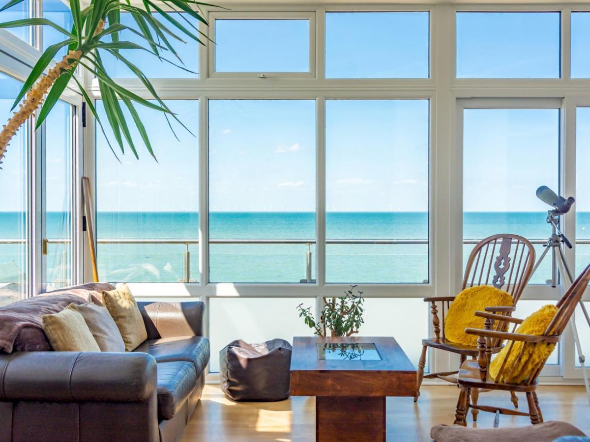 Pass The Keys Jarrahdale House - Stunning Luxurious Pad By The Sea * Herne Bay