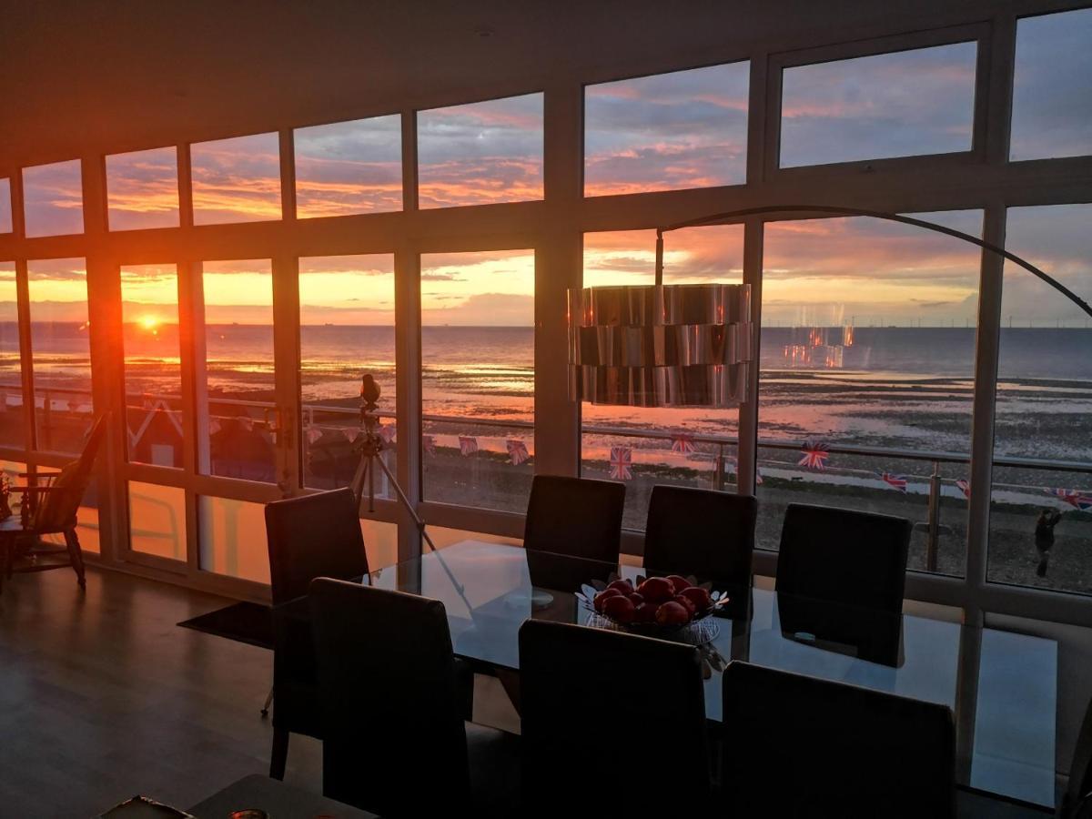 Pass The Keys Jarrahdale House - Stunning Luxurious Pad By The Sea Herne Bay